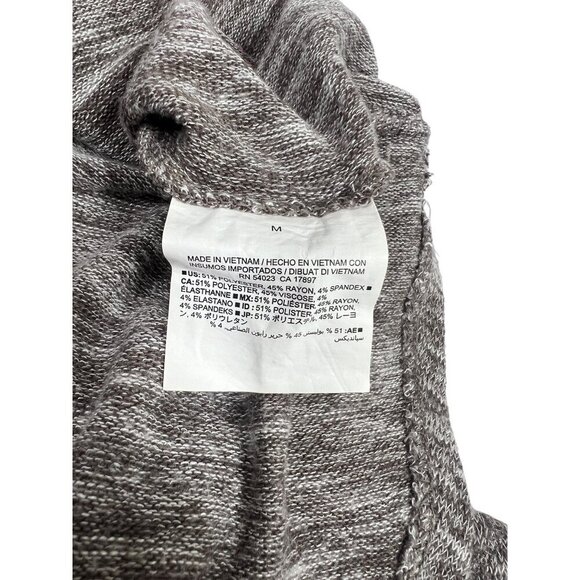 Old Navy Women's Longsleeve Top - Picture 7 of 7